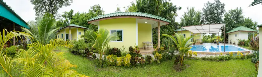 Lake Resort Korat - Image 1