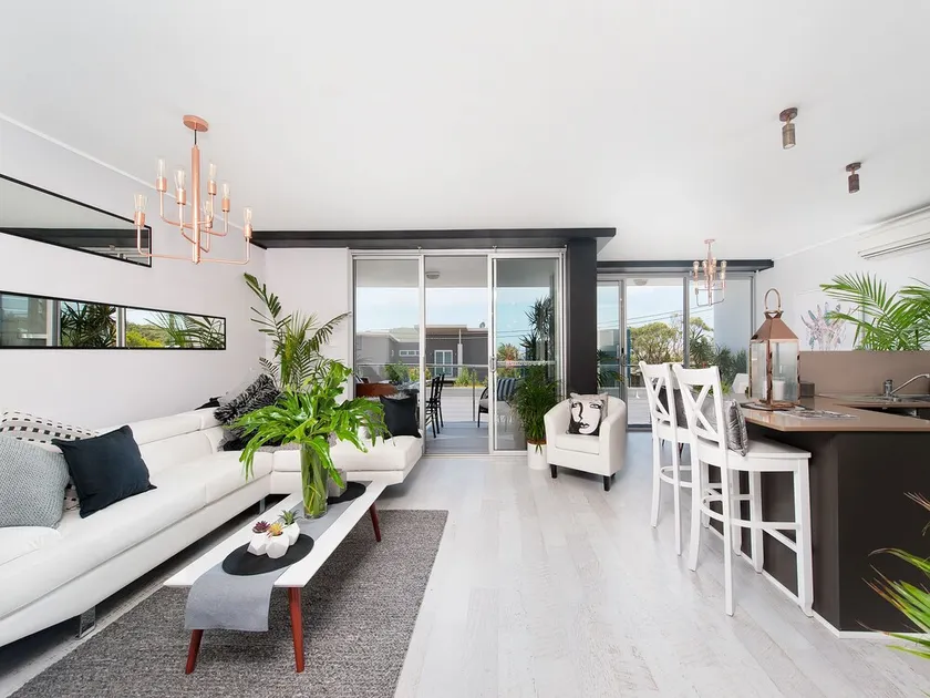 Scandie Haven at Fingal Bay - Image 1