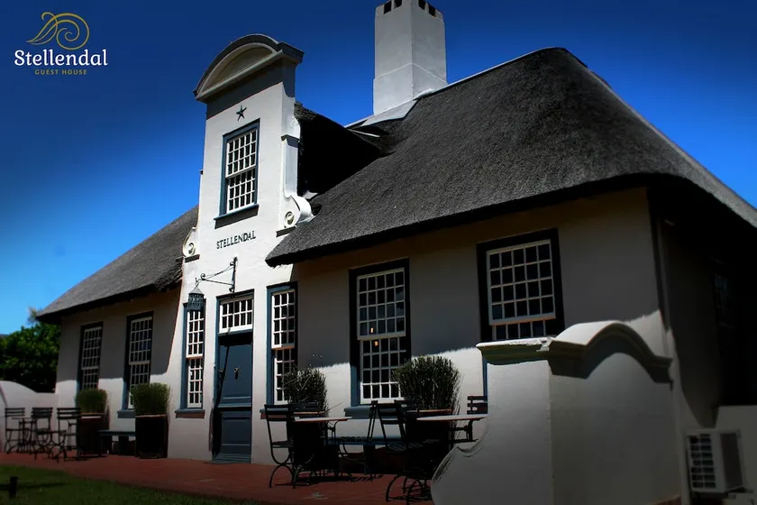 Stellendal Guest House - Image 1