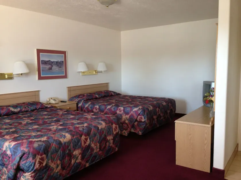 Bryceway Motel - Image 1