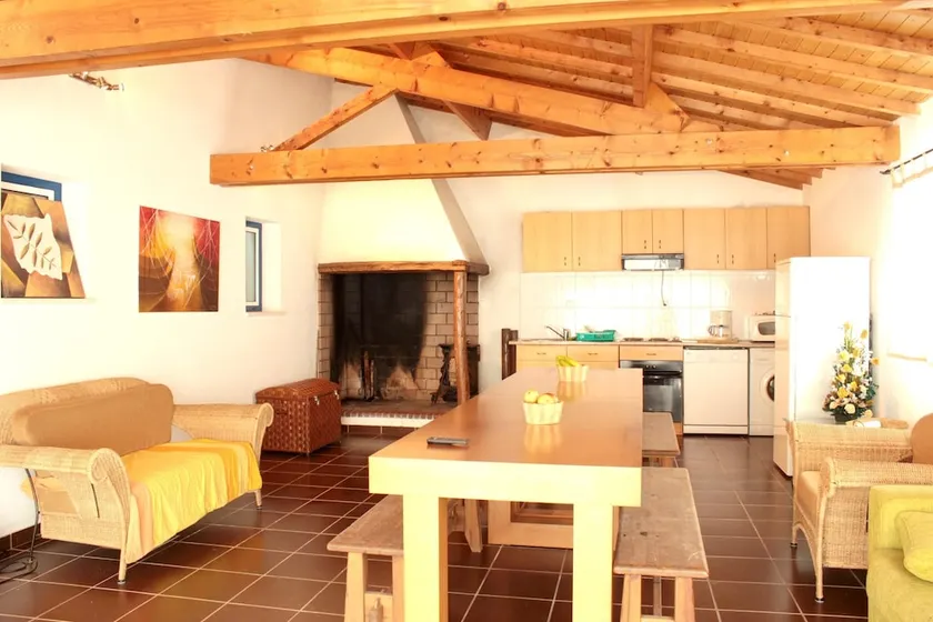 Charming House in Burinhosa, Pataias with Shared Pool - Image 1