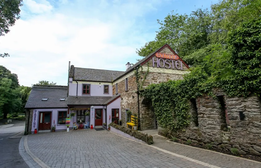 Moville Boutique Hostel & Apartments - Image 1