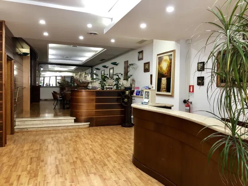 Hotel La Bussola - Image 1