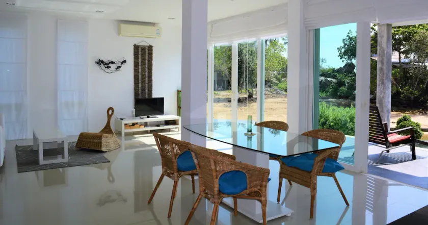 Coconut Bay Villa - Image 1