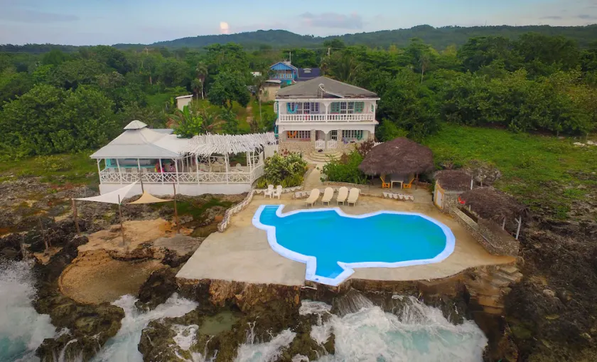Somewhere West Negril - Image 1