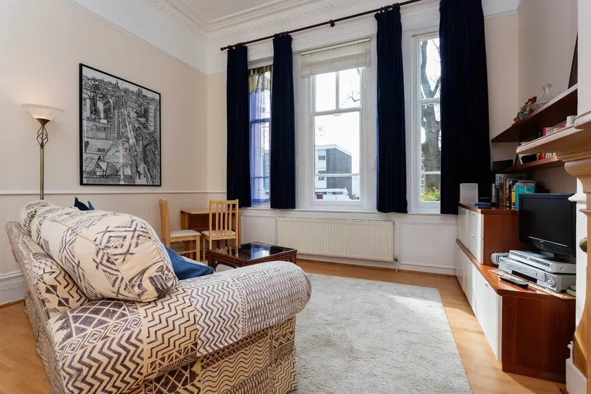 Veeve - Victorian Studio - Image 1