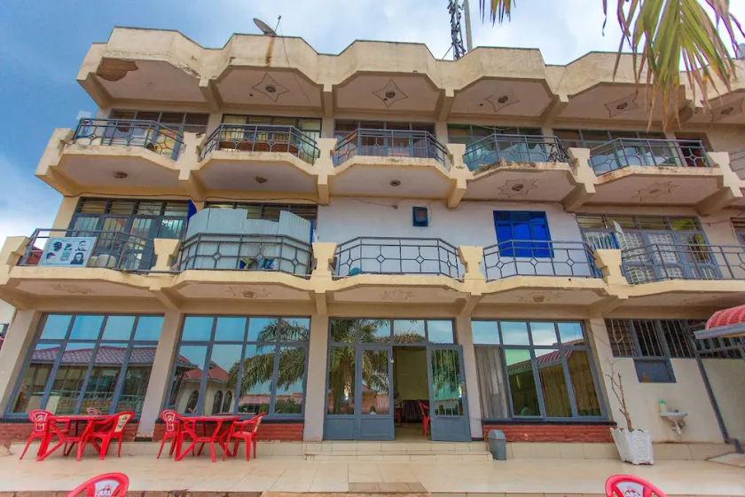 Medi Motel - Image 1