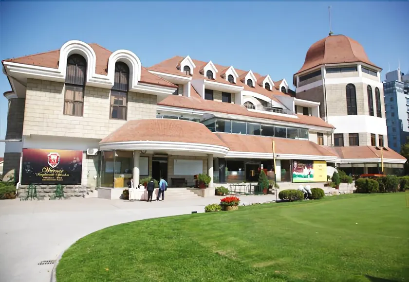 Warner International Golf Club, Tianjin - Image 1