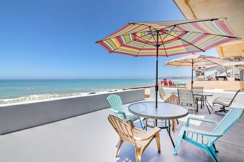 35061 Beach Rd Duplex - Image 1