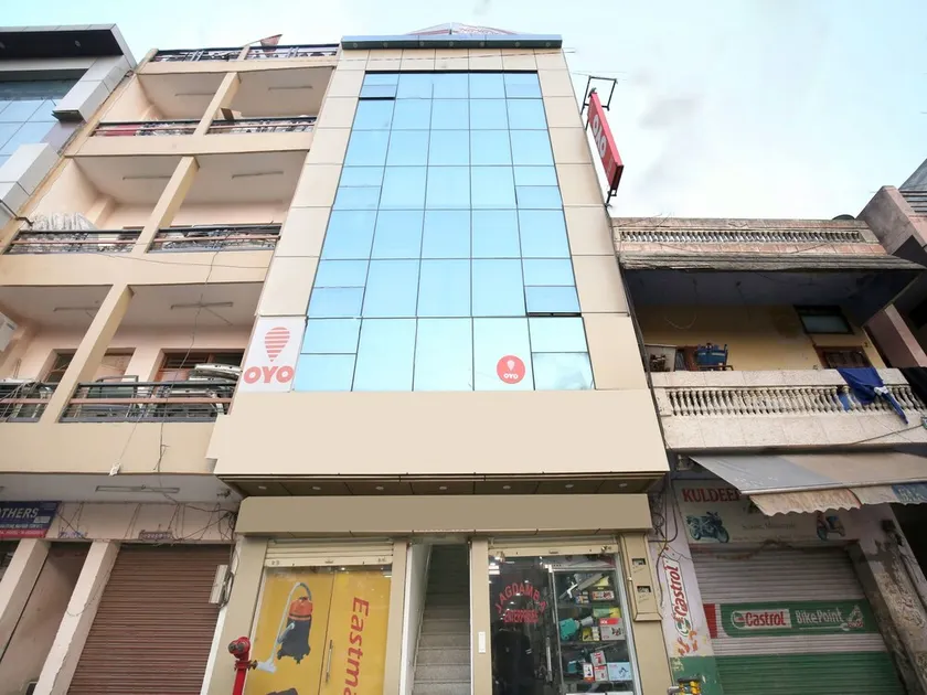New DK Palace by OYO Rooms - Image 1