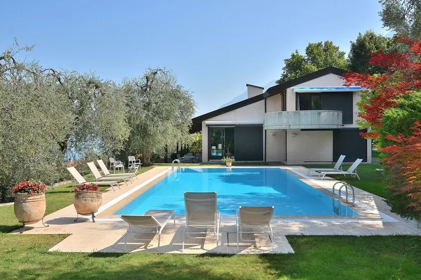 Villa Dismero - Image 1