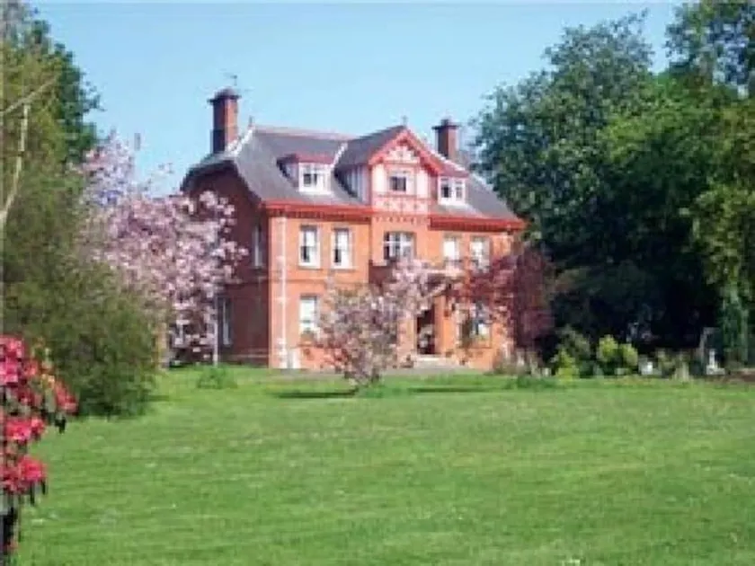 Glendona House - Image 1