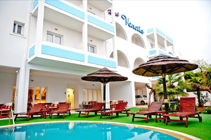 Hotel Venetia - Image 1