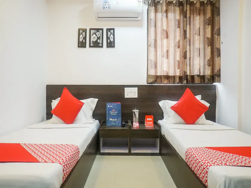 Soberdreams Service Apartment by OYO Rooms - Image 1
