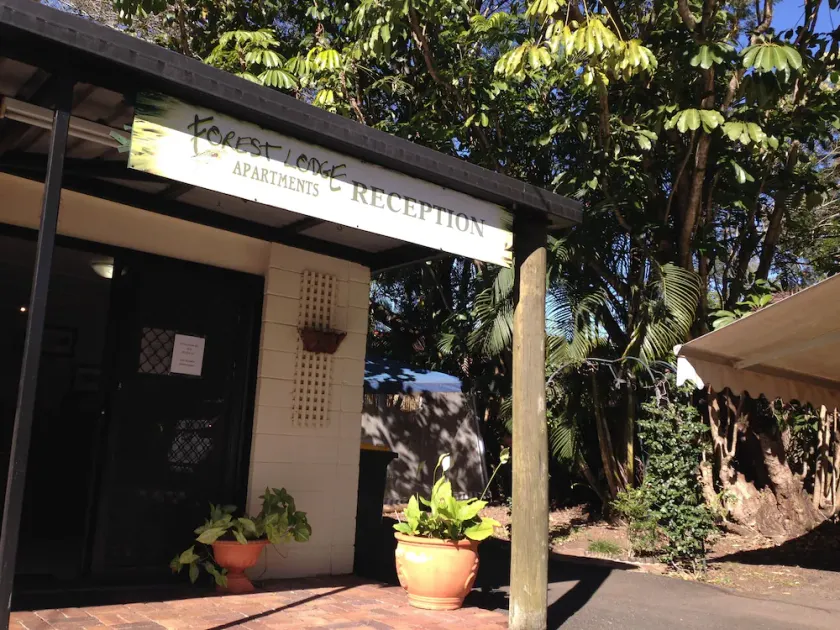 Forest Lodge Apartments - Image 1