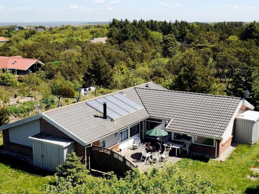 Lavish Holiday Home in Ringkøbing With Sauna - Image 1