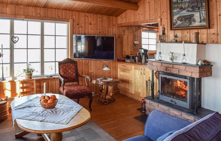 Beautiful Home in Røn With 3 Bedrooms - Image 1