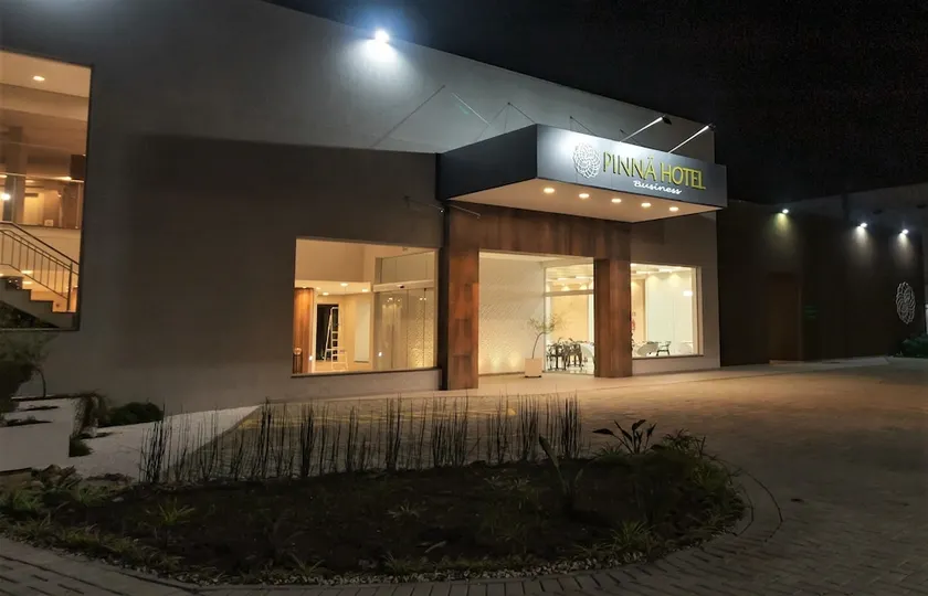 Pinna Business Hotel - Image 1