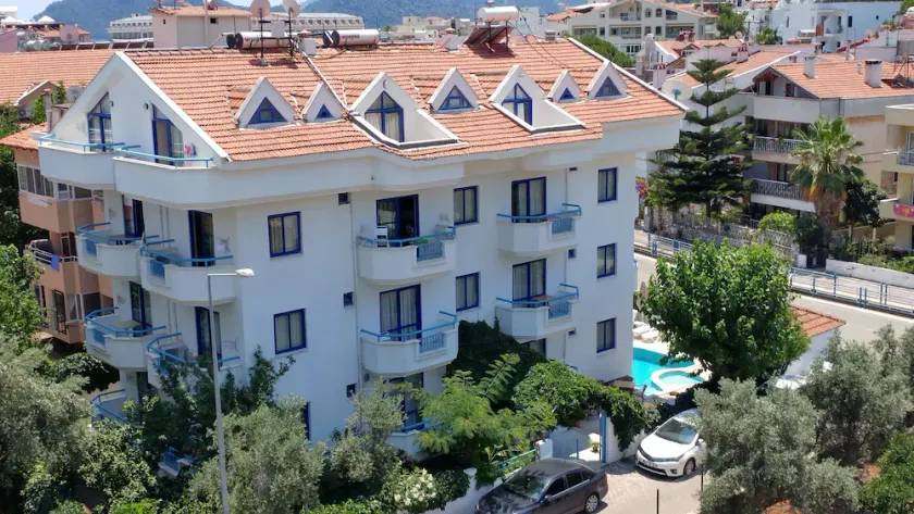 Blue Paradise Apart - Image 1