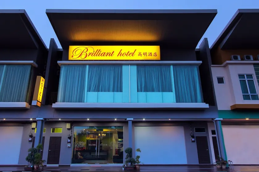 Brilliant Hotel - Image 1