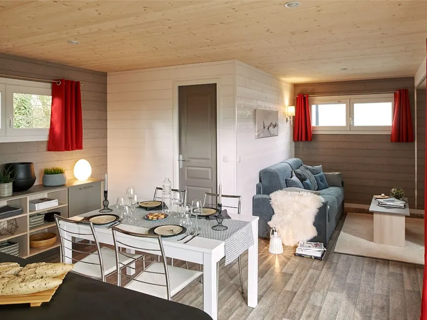 Modernly Furnished Cottage With Beautiful Terrace by a Lake - Image 1