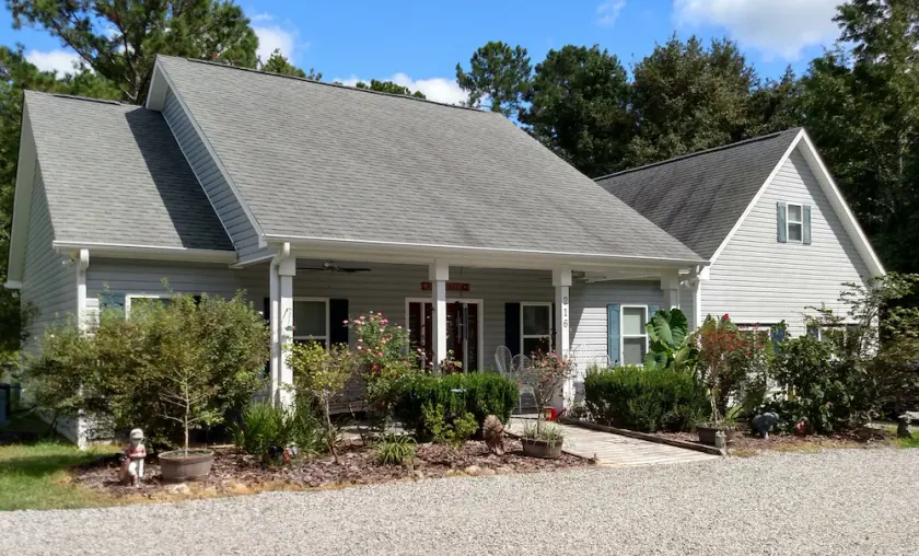 Four Mile Bed & Breakfast - Image 1