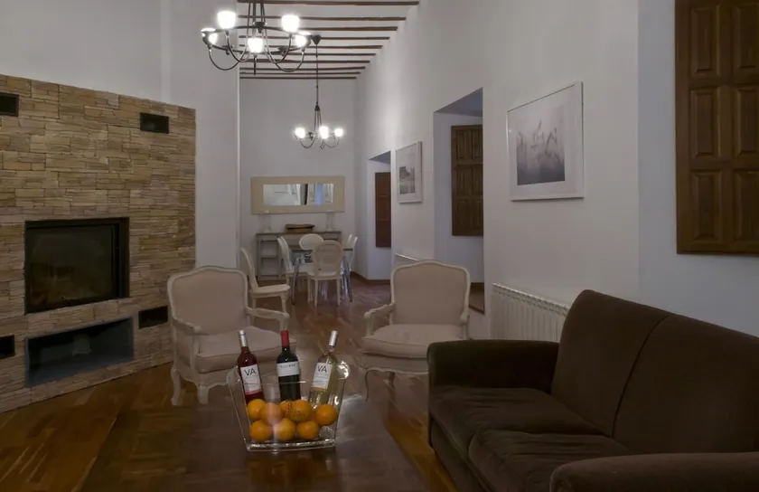 Las Casas Del Vino - Image 1