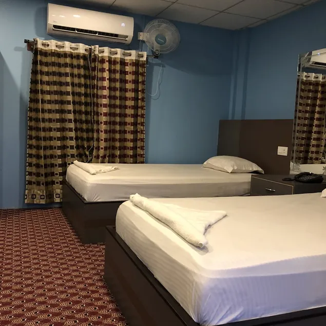 Hotel Raj Durbar and Navrang Resort - Image 1
