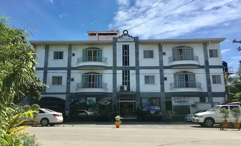 I.Park Suites - Image 1