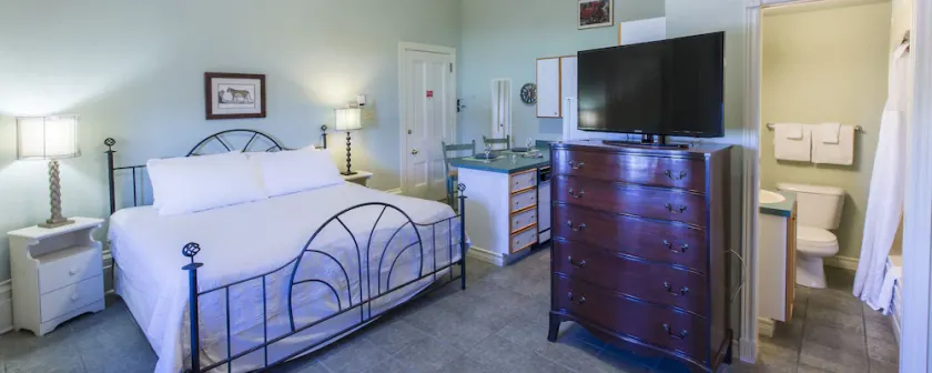Chipman Hill Suites -Yeats House - Image 1