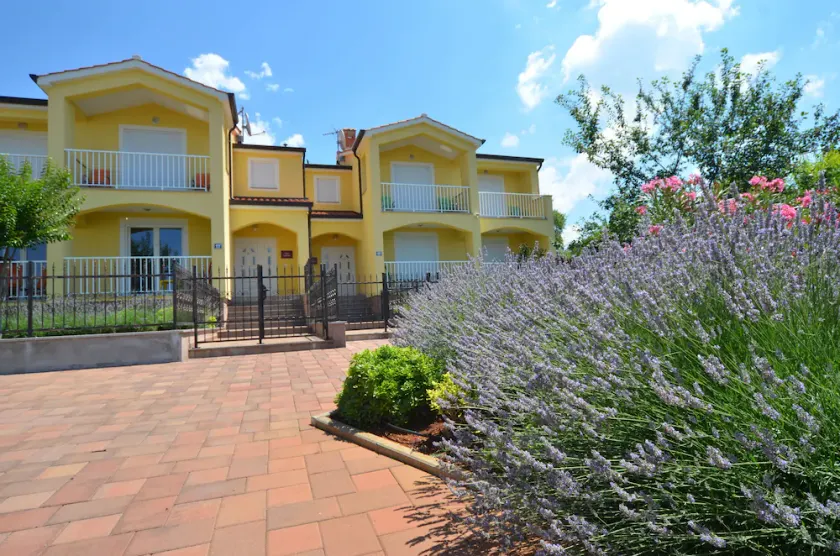 Villas Gustavo - Image 1
