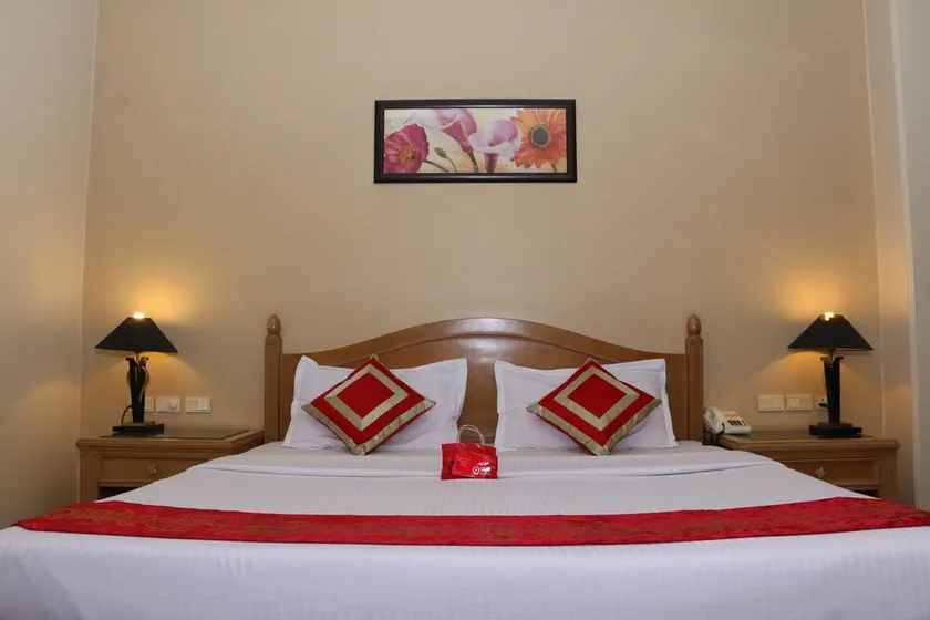 Hotel Aditya - Image 1