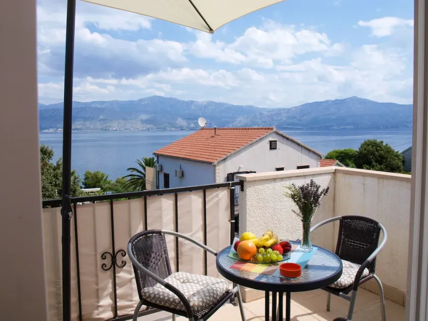 Apartment Jela - Image 1