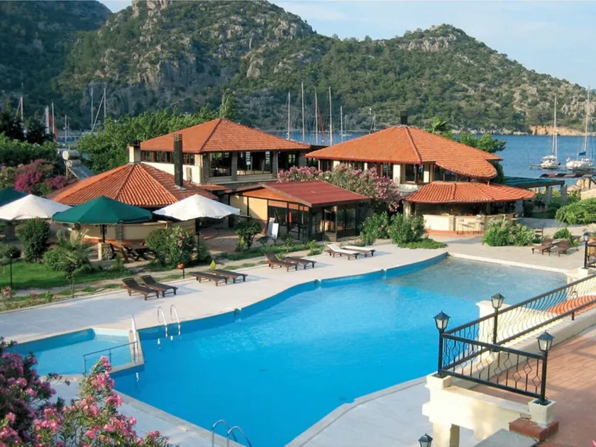 Alarga Sail Boutique Hotel & Yacht Club - Image 1