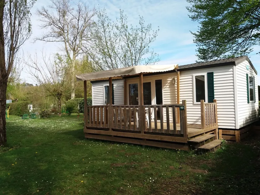 Camping Le Plein Air Neuvicois - Image 1
