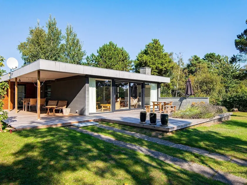 Modern Holiday Home in Ebeltoft With Roofed Terrace - Image 1