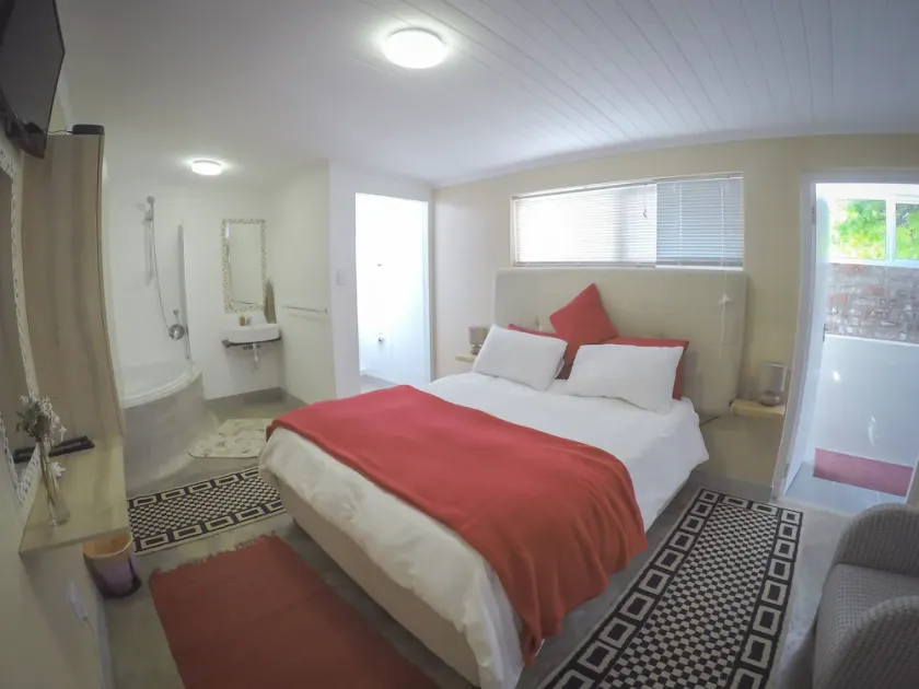 Elgin Valley Inn - Image 1
