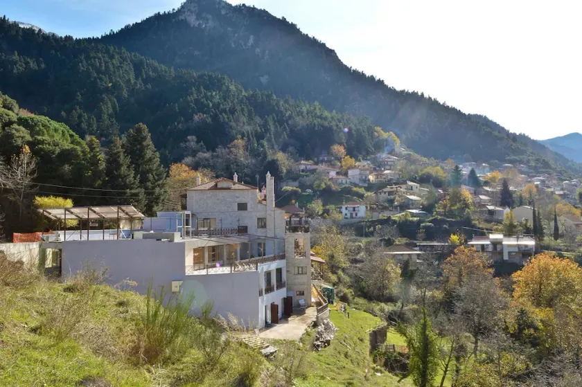 Hotel Mikri Archontissa - Image 1