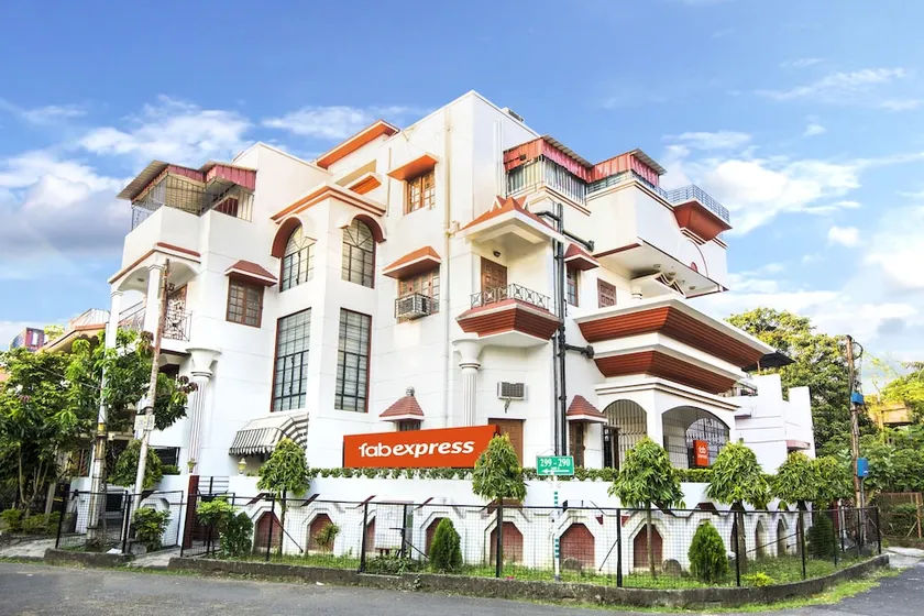 FabHotel Mishra Residency Salt Lake City - Image 1