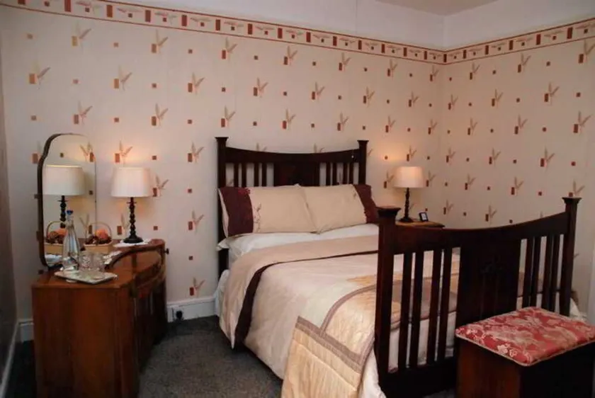 Springview House Bed & Breakfast - Image 1