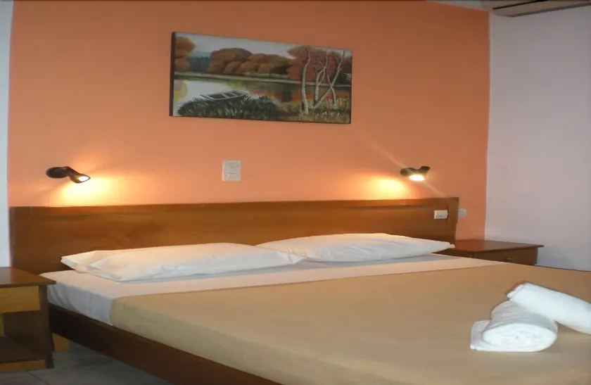 Lofos Apartments - Image 1