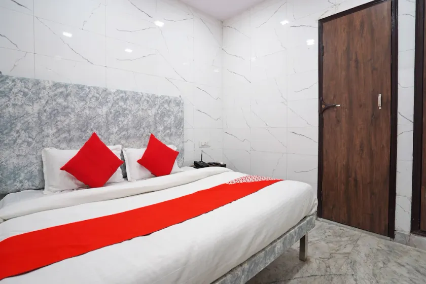 Hotel Park View by OYO Rooms - Image 1