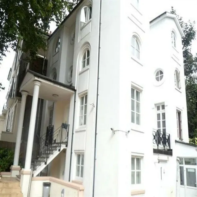 Camden Belmont Hotel - Image 1