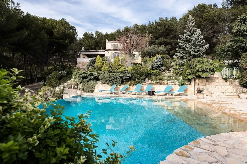 Villa With 3 Bedrooms in Septèmes-les-vallons, With Wonderful Mountain View, Private Pool, Enclosed Garden - 18 km From the Beach - Image 1