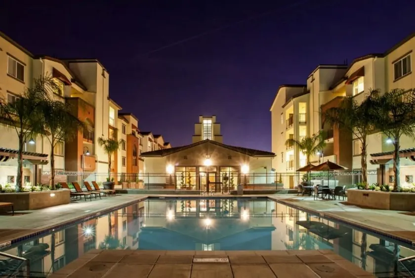 Global Luxury Suites In Sunnyvale - Image 1
