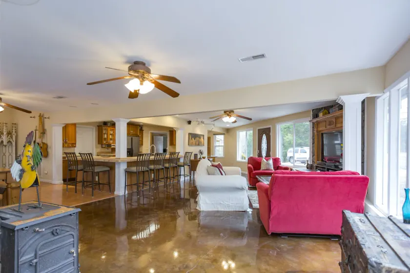 Grand Dream Vacation Home in Nashville 7+ beds! - Image 1