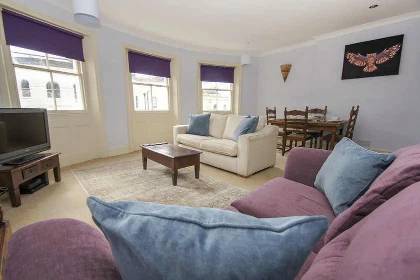 Chesham Place - Image 1