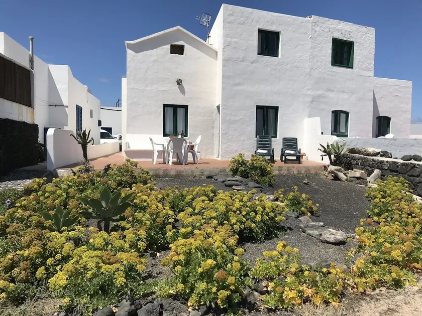 Casa Emma en Caleta de Caballo - Image 1