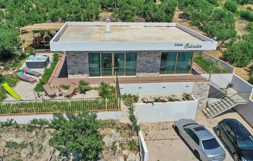 Beautiful Home in Baska Voda With Wifi and 2 Bedrooms - Image 1