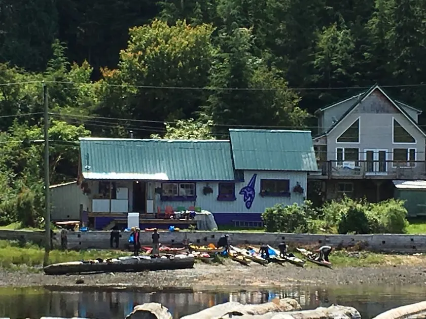 Purple Palace Hostel - Image 1